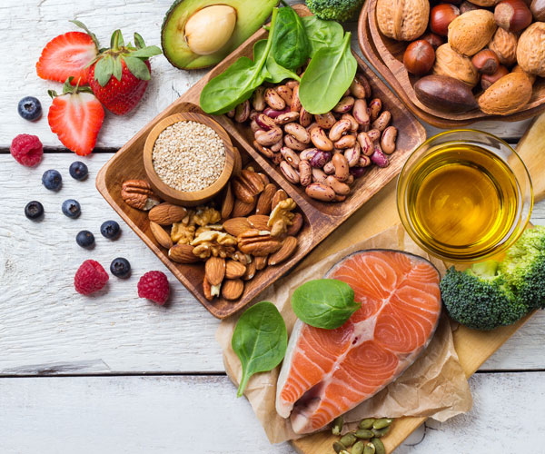 Prévention et alimentation : agir sur les facteurs de risque évitables grâce aux fruits et légumes